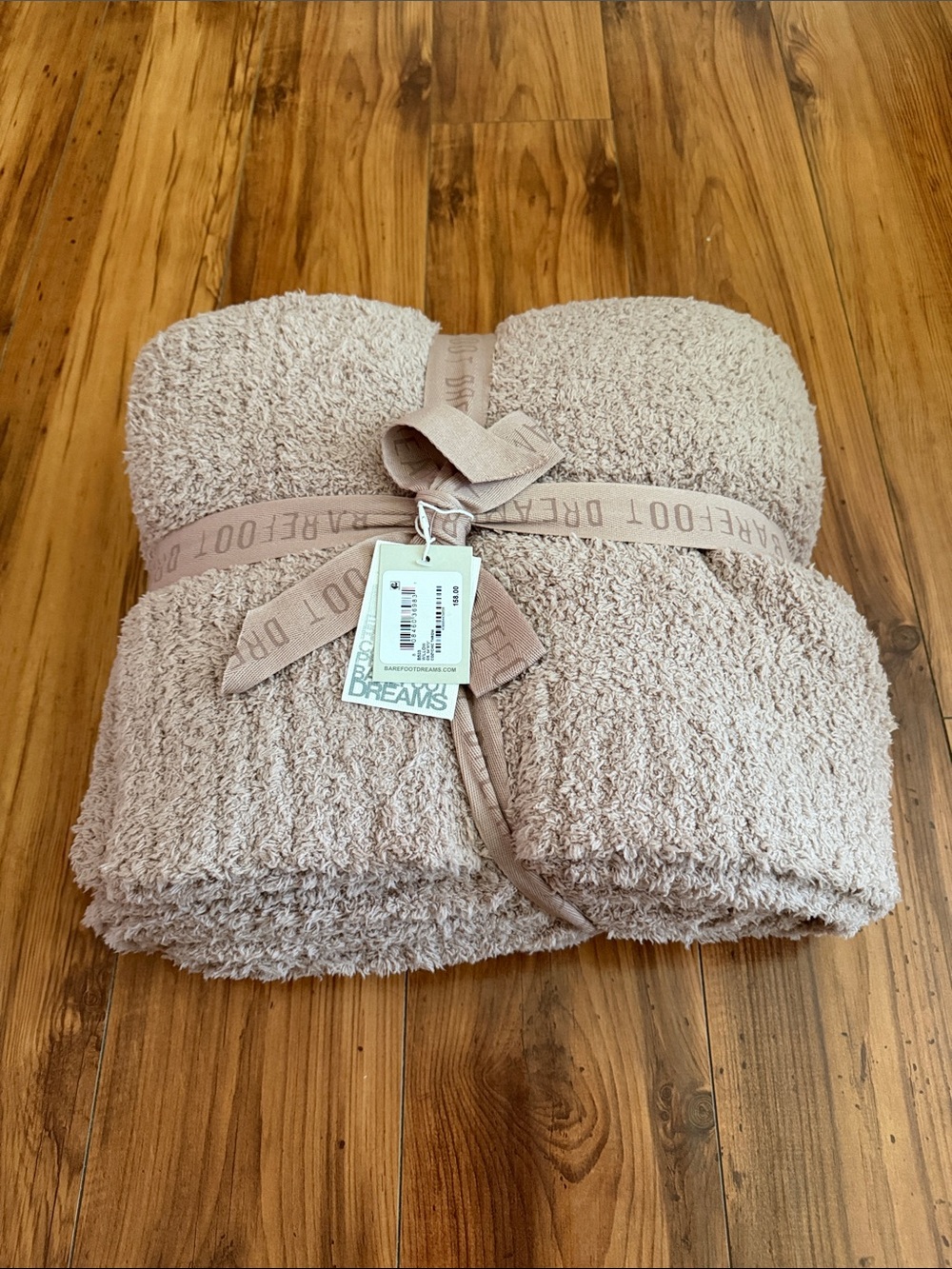 BAREFOOT DREAMS THROW